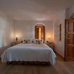Casasantantonio 18th Century Luxury Mansion 公寓 *