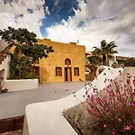 Apartment Casasantantonio 18th Century Luxury Mansion Fira (Santorini)