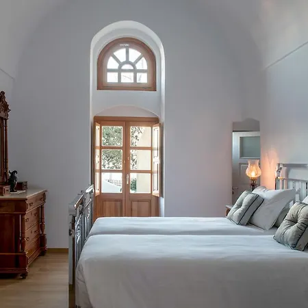 Casasantantonio 18th Century Luxury Mansion Apartamento Fira (Santorini)