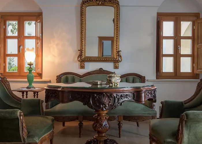 Casasantantonio 18th Century Luxury Mansion Apartmán Fira (Santorini)