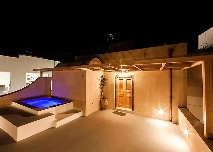 Casasantantonio 18th Century Luxury Mansion Fira (Santorini)