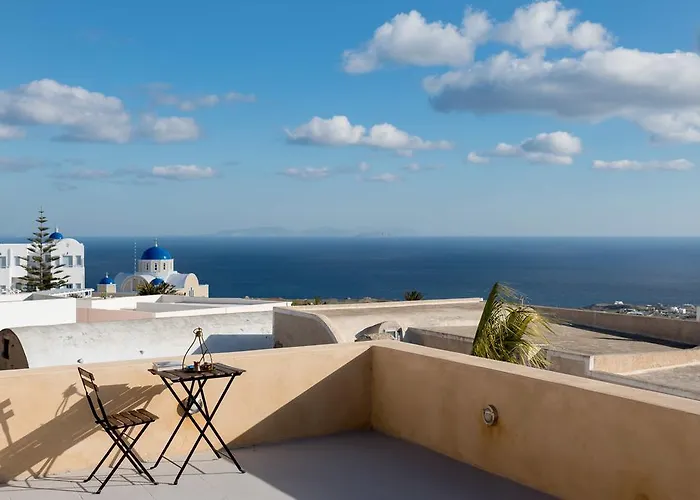 Casasantantonio 18th Century Luxury Mansion Fira (Santorini)
