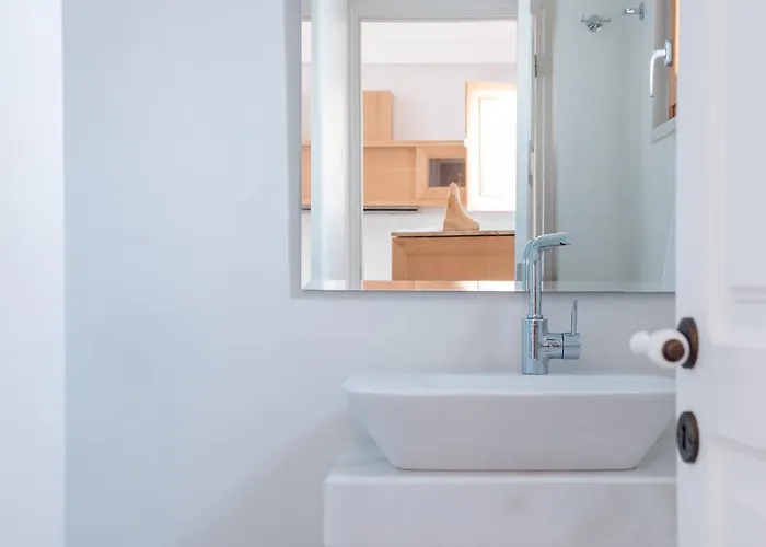 Casasantantonio 18th Century Luxury Mansion * Fira (Santorini)