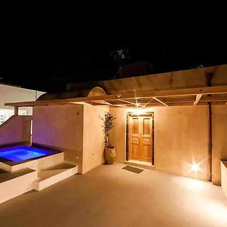 Casasantantonio 18th Century Luxury Mansion Fira (Santorini)